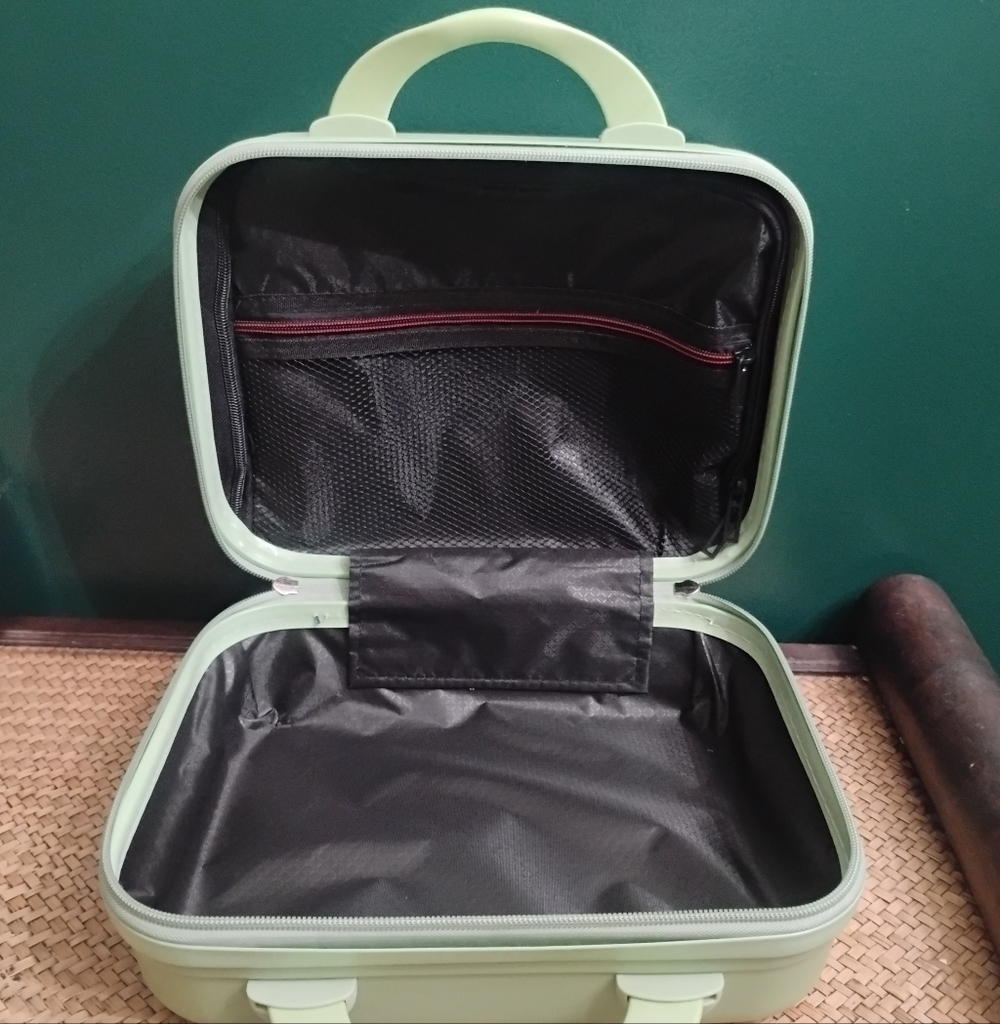 Rilakkuma Hard Shell Small Carry-On Travel Case in Sage Green NEW - Picture 8 of 16